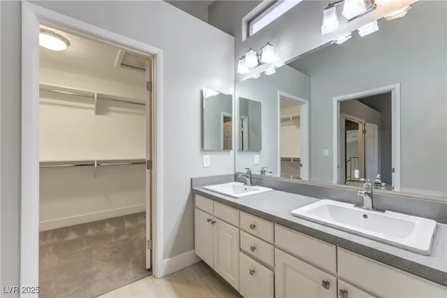 $2,600 | 20 Fantasia Lane, Henderson, NV 89074