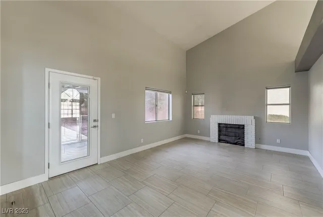 $2,600 | 20 Fantasia Lane, Henderson, NV 89074