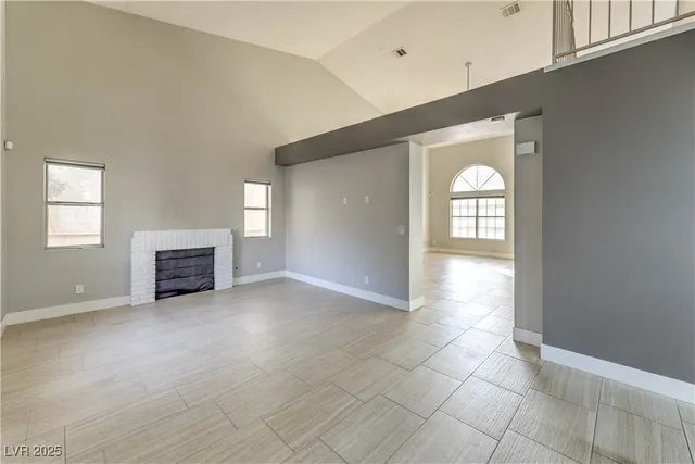 $2,600 | 20 Fantasia Lane, Henderson, NV 89074