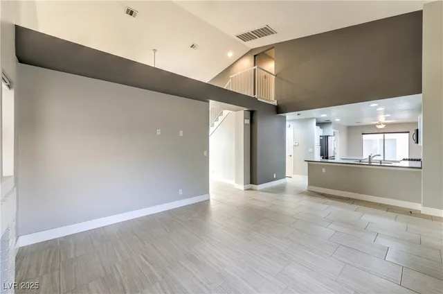 $2,600 | 20 Fantasia Lane, Henderson, NV 89074