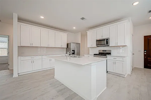 $2,375 | 7138 Glennwick Grv Lane, Richmond, TX 77469