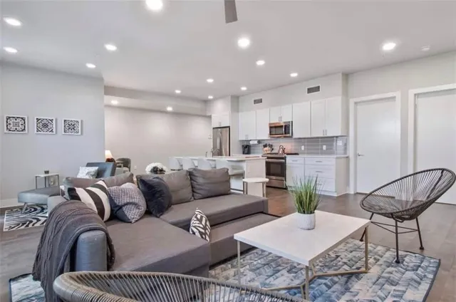 $335,000 | 900 Bartholomew Street, Unit 218, New Orleans, LA 70117