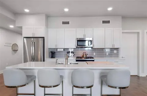 $335,000 | 900 Bartholomew Street, Unit 218, New Orleans, LA 70117