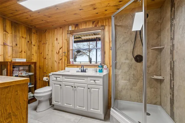 $1,000,000 | 28966 Highway 377, Gordonville, TX 76245