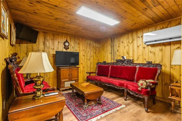 $100,000 | 28966 Highway 377, Gordonville, TX 76245