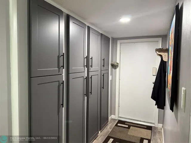 a view of walk in closet
