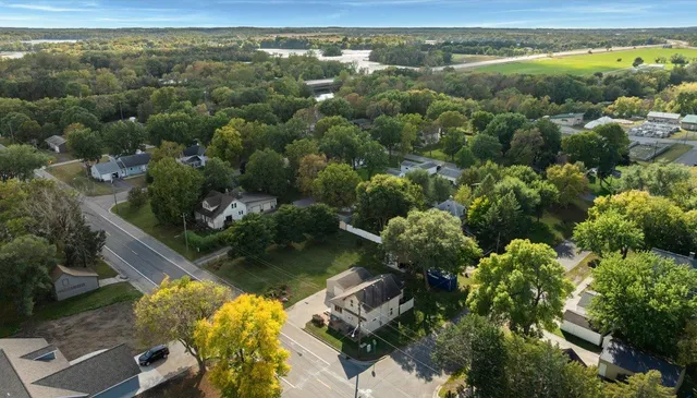 $209,800 | 205 Grant Avenue Southwest, Richmond, MN 56368