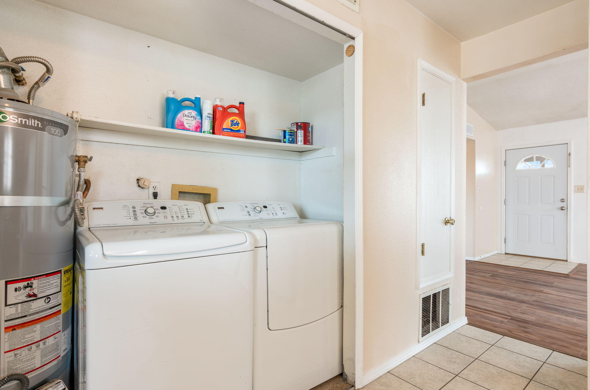 148 Pearl Drive Northeast Rio Rancho, NM 87124 - Photo 18 of 28 Gallery Image 18
