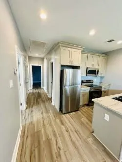 $2,095 | 2620 Myrtle Street, New Orleans, LA 70122