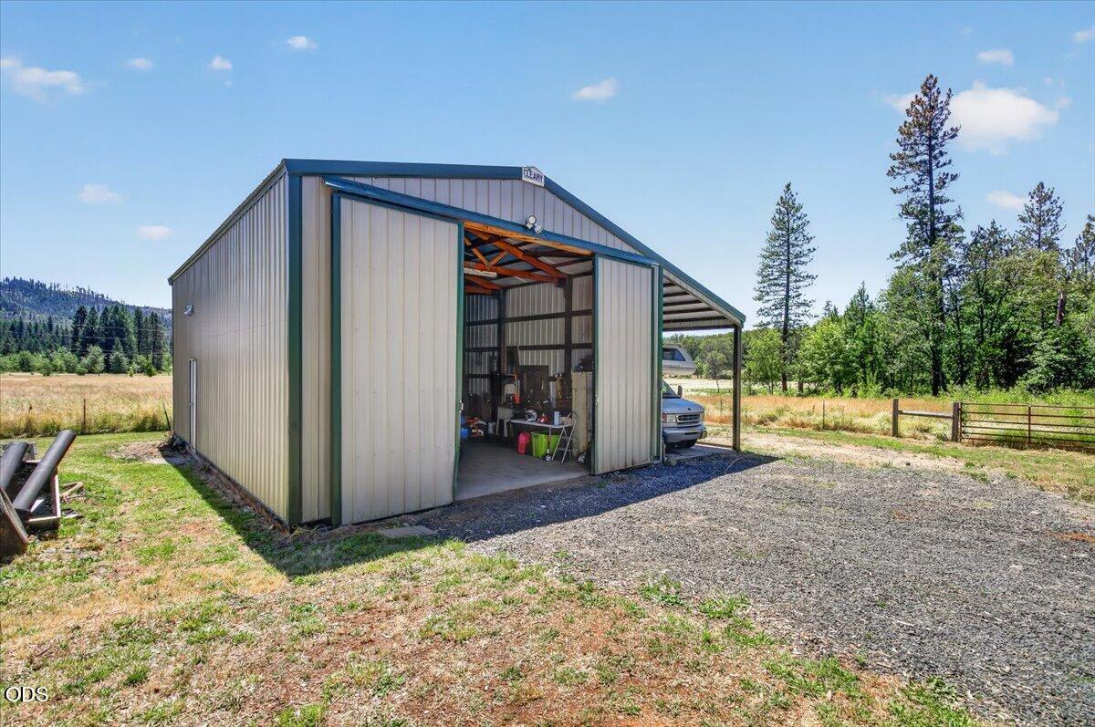 14020 Geppert Road Eagle Point, OR 97524 - Photo 34 of 51