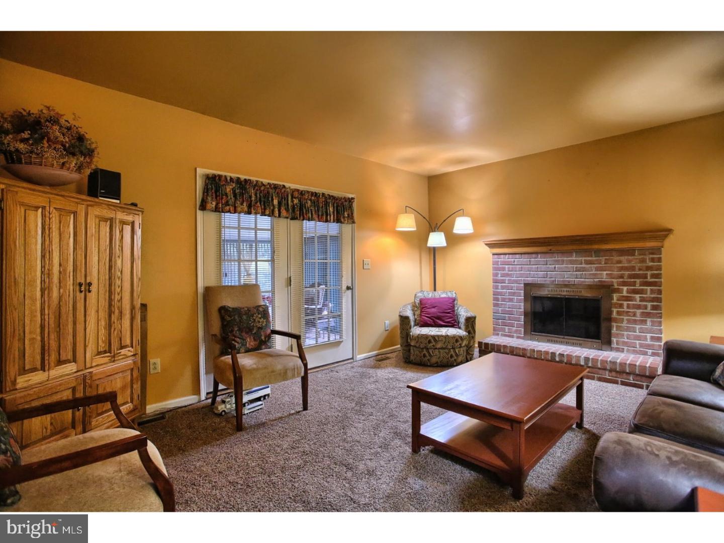 1017 Barrett Road Reading, PA 19605 - Photo 5 of 25 Gallery Image 5