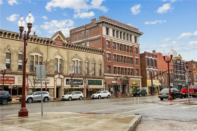 $339,900 | 1101 Elk Street, Franklin, PA 16323