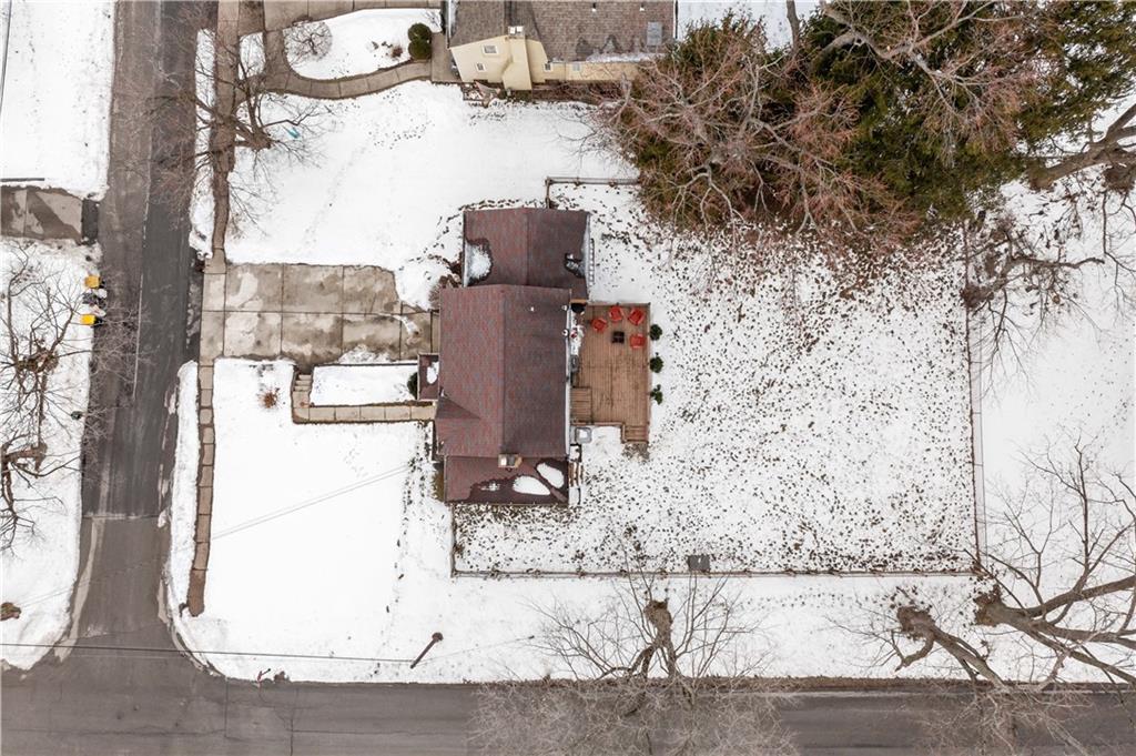 133 Cambridge Road Bethel Park, PA 15102 - Photo 39 of 43 a view of a outdoor space