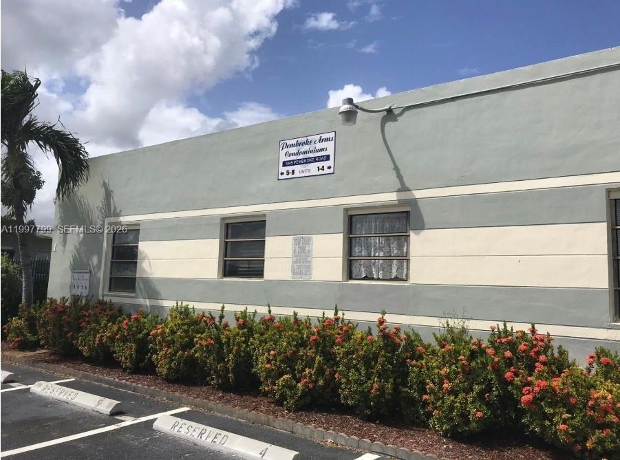 1845 Pembroke Road, Unit 11 Hollywood, FL 33020 - Photo 4 of 9