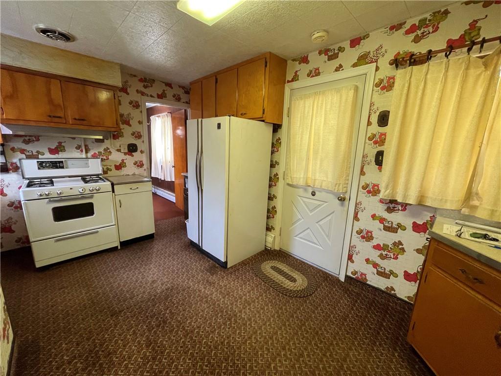 741 Old State Road Apollo, PA 15613 - Photo 4 of 24