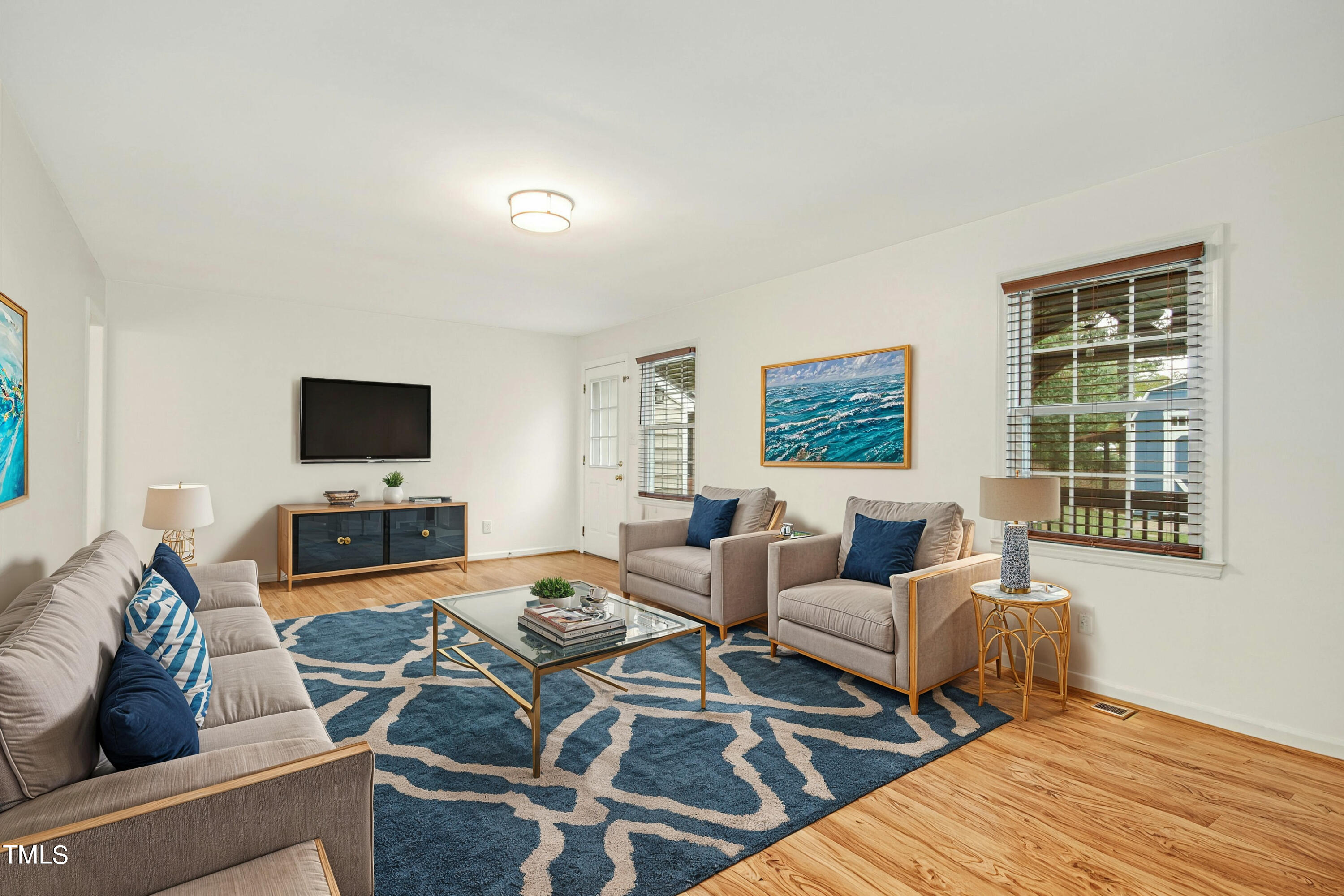 213 Rosehaven Drive Raleigh, NC 27609 - Photo 3 of 32 Virtual Staging AI - 003-472872-213_Rose