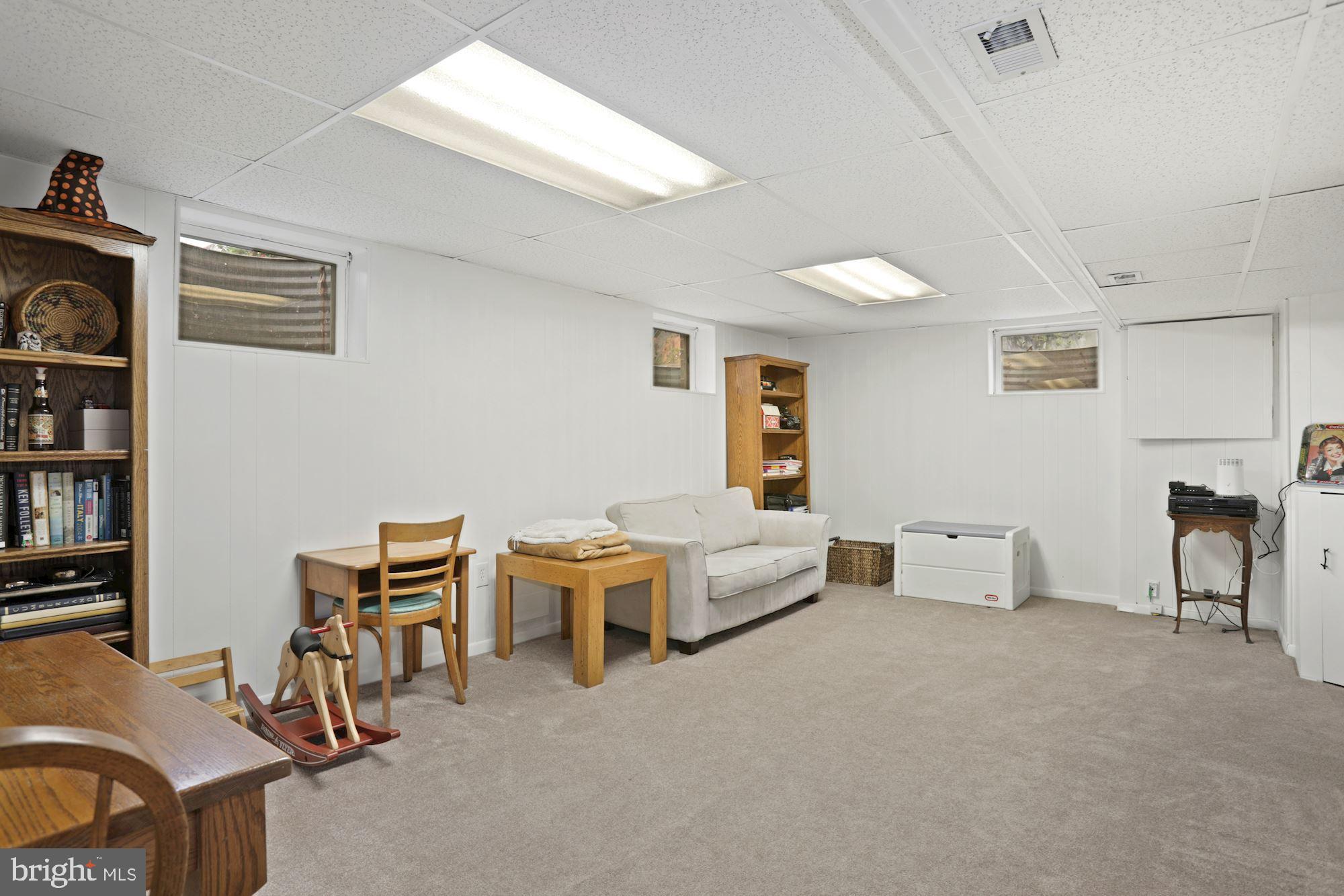 6905 Spur Road Springfield, VA 22153 - Photo 23 of 28