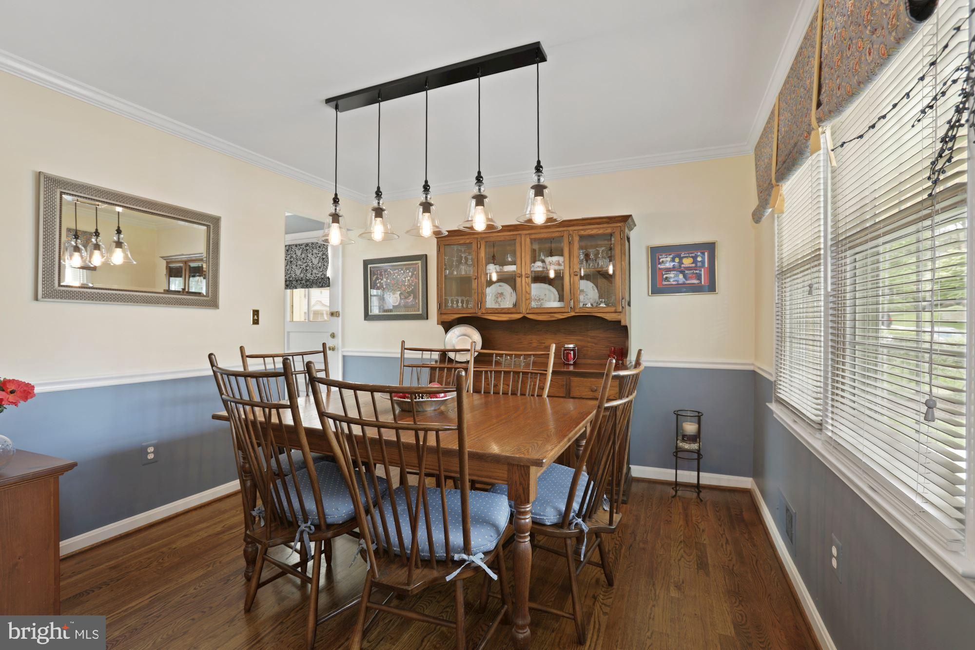 6905 Spur Road Springfield, VA 22153 - Photo 4 of 28