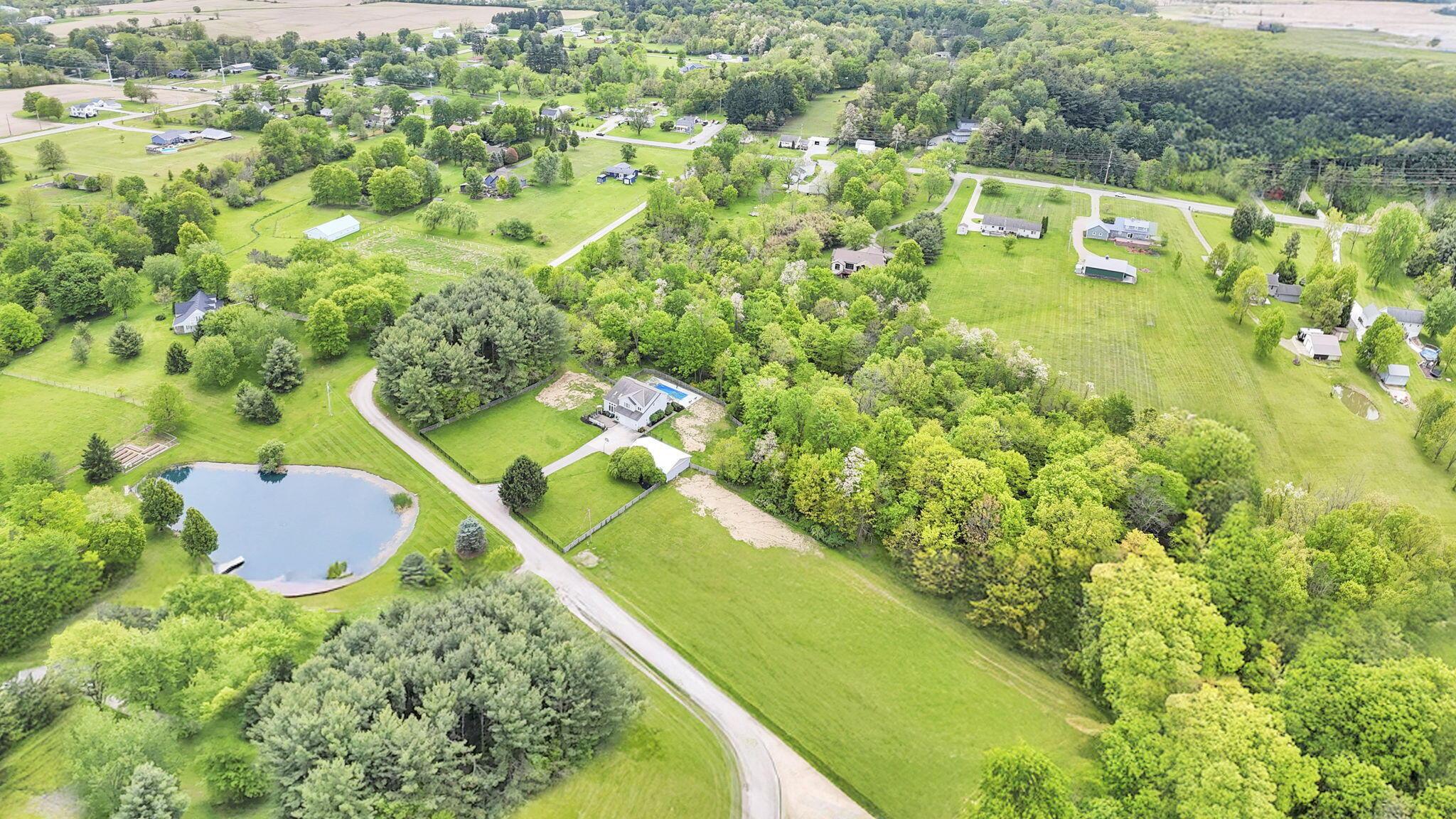 1368 Coonpath Road Northwest Lancaster, OH 43130 - Photo 42 of 43 61-web-or-mls-DJI_20260509004243_0041_D