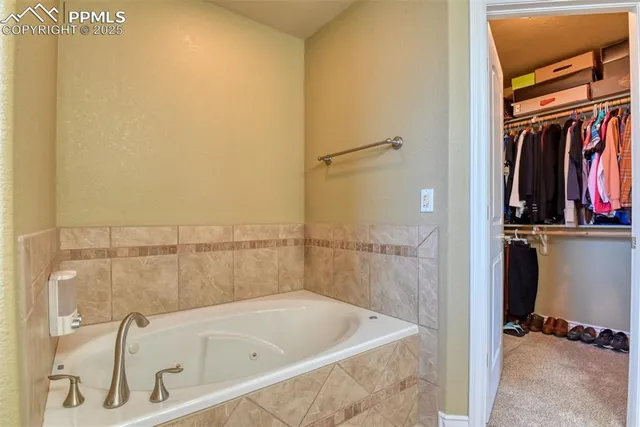 a bathroom with a tub