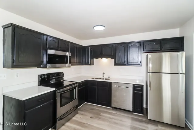 $1,715 | 10626 Oak Leaf Drive, Olive Branch, MS 38654