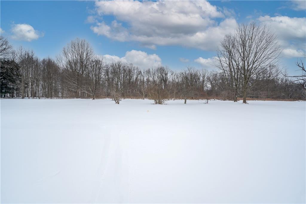 14 Nutt Road Grove City, PA 16127 - Photo 22 of 25