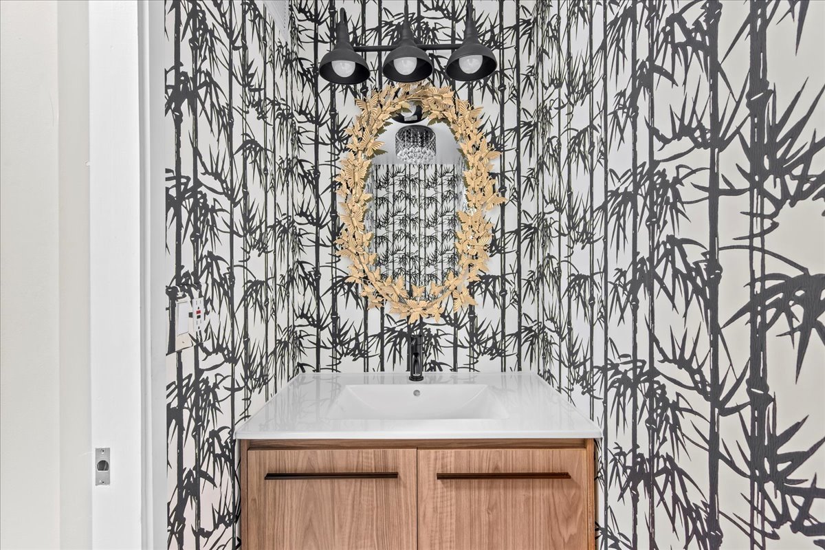 1630 Sheridan Road, Unit 6H Wilmette, IL 60091 - Photo 10 of 38