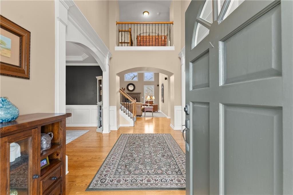 1070 Coleridge Way Suwanee, GA 30024 - Photo 6 of 98