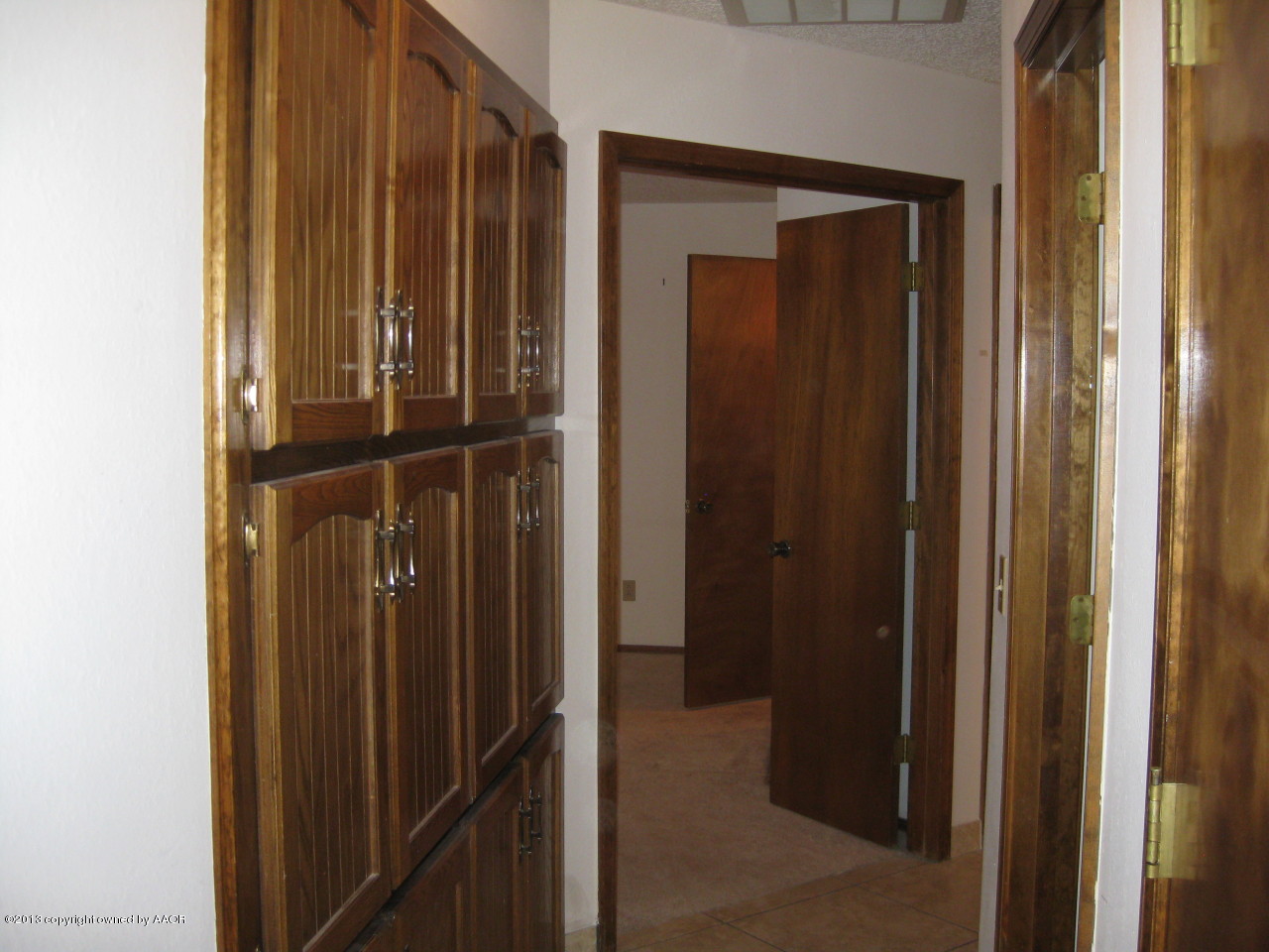 6416 Drexel Road Amarillo, TX 79109 - Photo 13 of 16 Hallway Storage