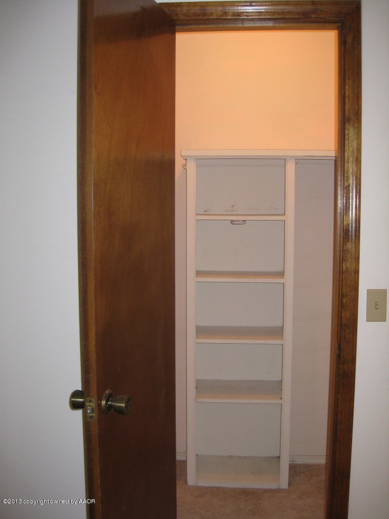 6416 Drexel Road Amarillo, TX 79109 - Photo 9 of 16 Master Closet #1