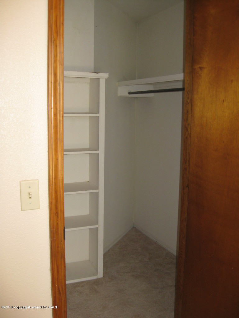 6416 Drexel Road Amarillo, TX 79109 - Photo 10 of 16 Master Closet #2