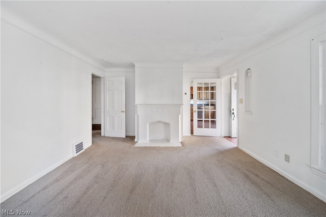 3722 Bainbridge Road Cleveland Heights, OH 44118 - Photo 8 of 29 Gallery Image 8