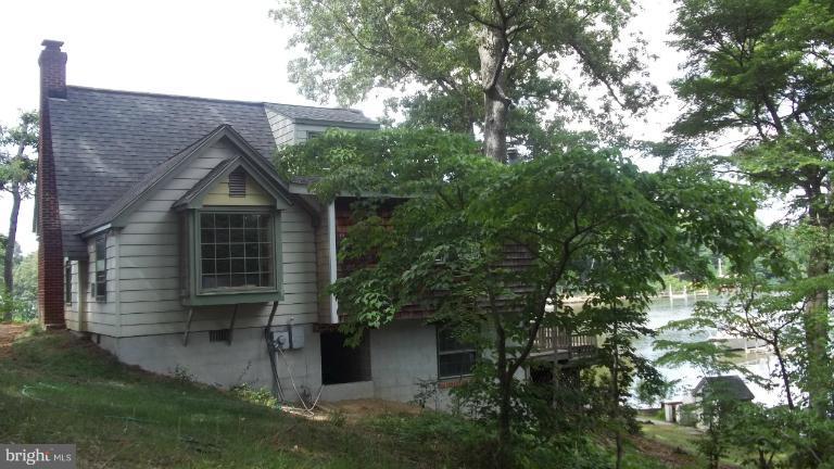 44728 Three Coves Road Hollywood, MD 20636 - Photo 16 of 25 Exterior (Rear)