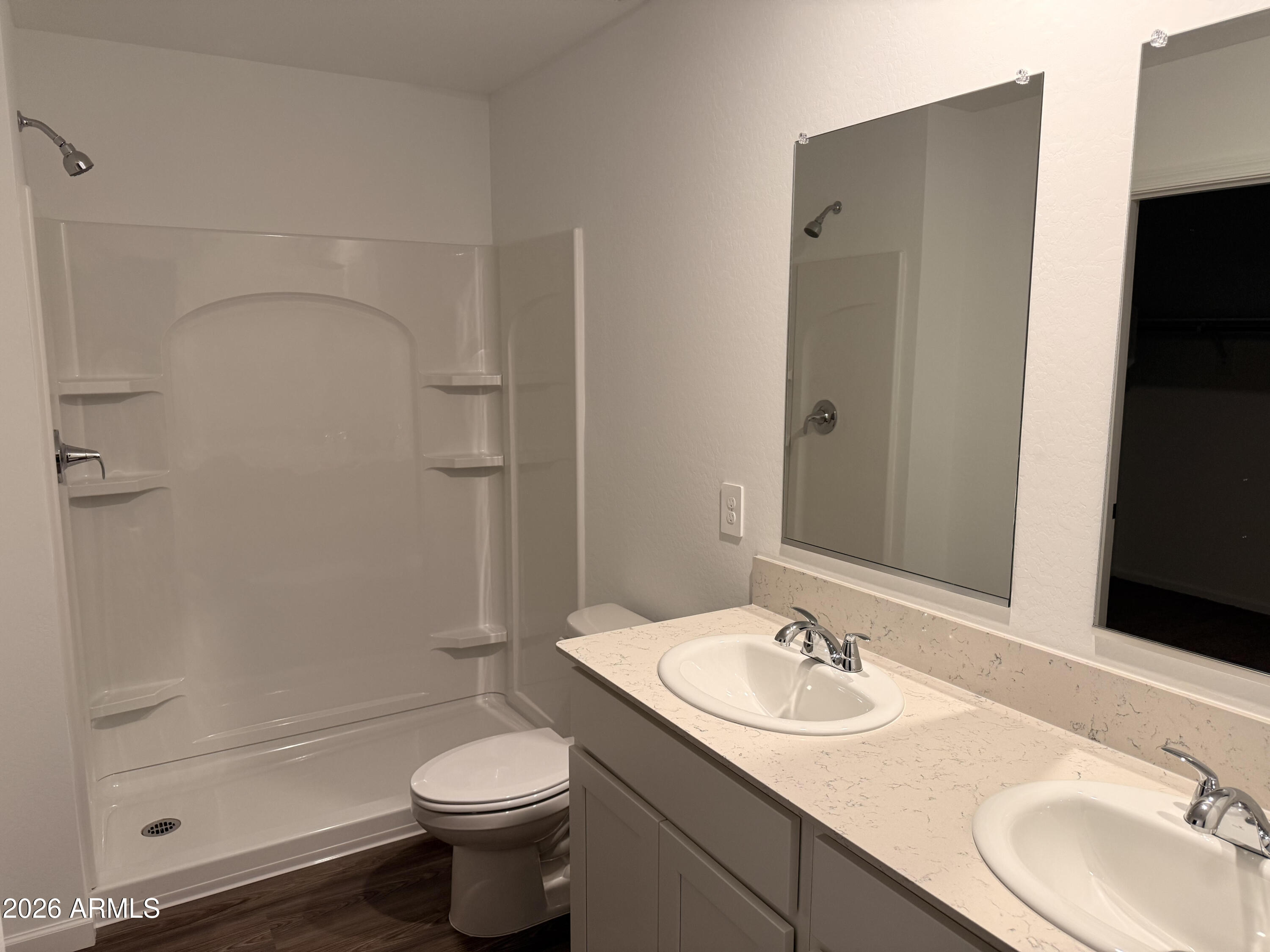 1109 Gressinger Street Florence, AZ 85132 - Photo 3 of 6 gressingerprimarybath