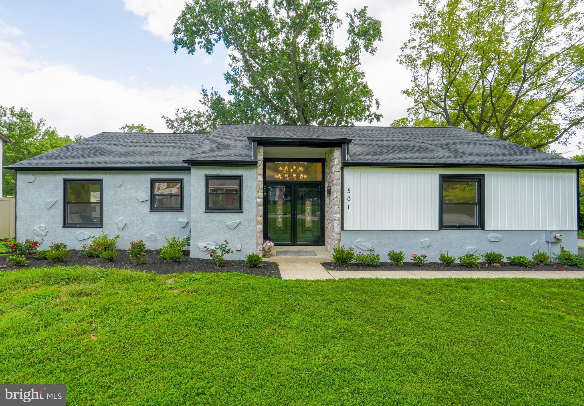 501 Flora Circle Springfield, PA 19064 - Photo 1 of 42 Exterior Front