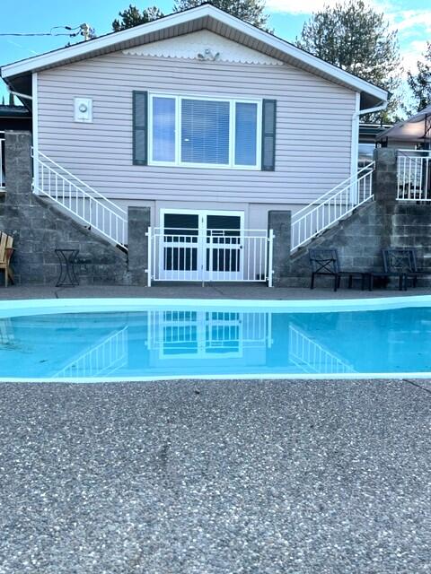 3565 Dodson Road Medford, OR 97504 - Photo 44 of 55 Back pool area