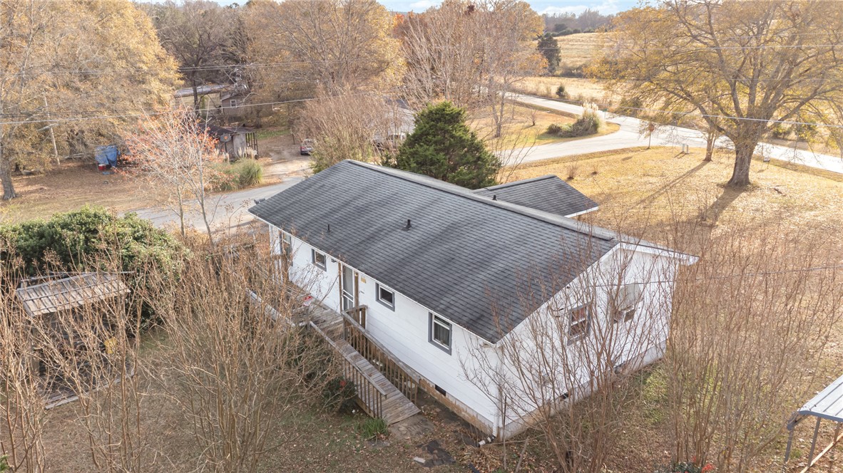 231 Roanoke Road Liberty, SC 29657 - Photo 25 of 31 Back of home