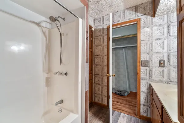 $215,000 | 4282 Woodworth Avenue, Holt, MI 48842