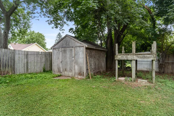 $215,000 | 4282 Woodworth Avenue, Holt, MI 48842