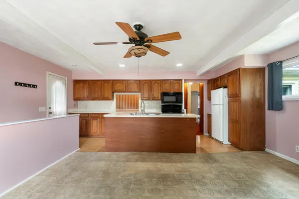 $215,000 | 4282 Woodworth Avenue, Holt, MI 48842