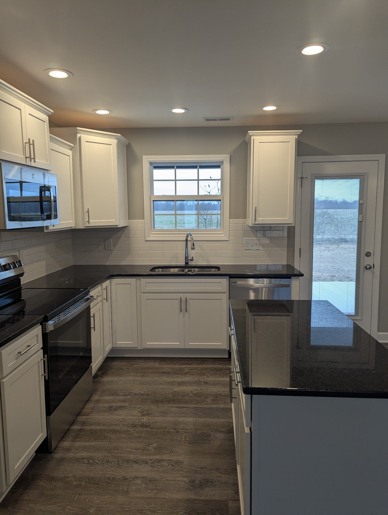 467 Ridge Street Manchester, TN 37355 - Photo 5 of 20