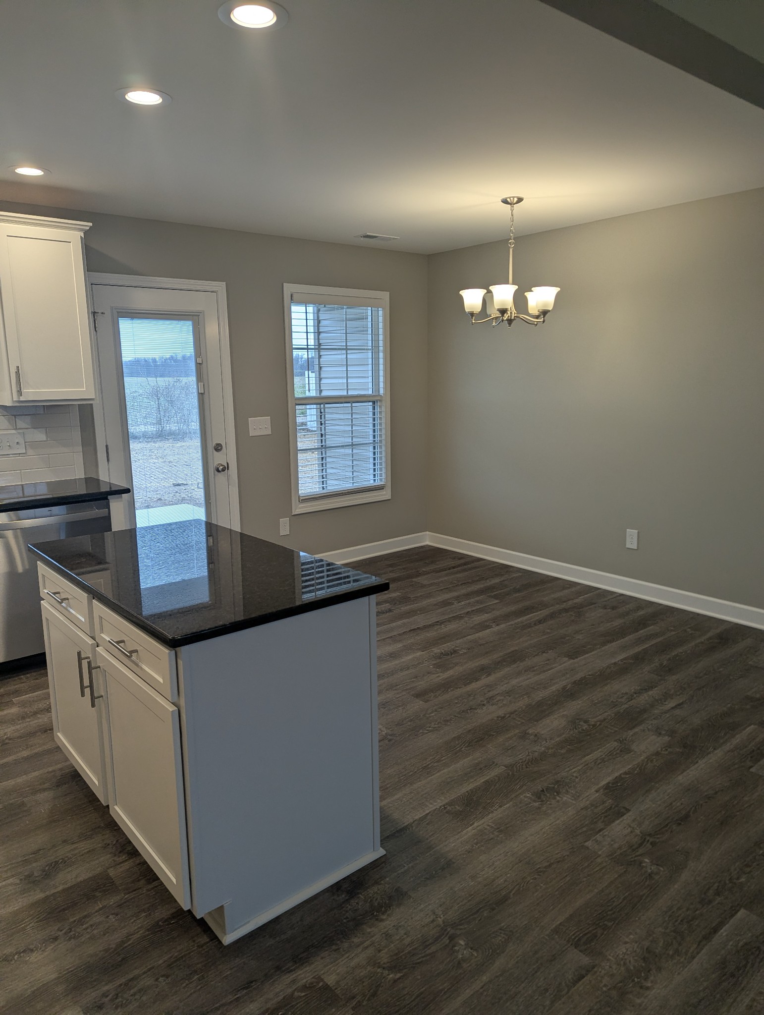 467 Ridge Street Manchester, TN 37355 - Photo 10 of 20