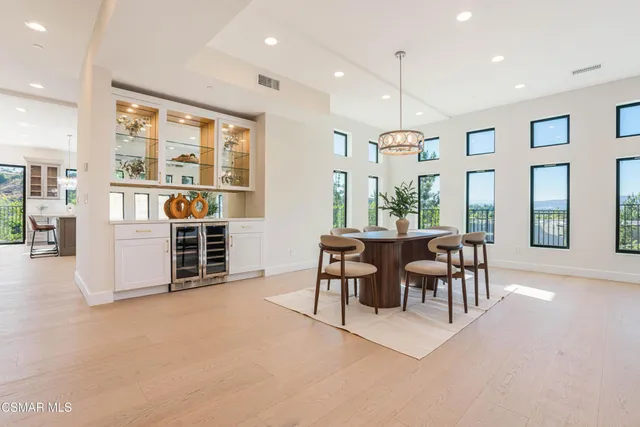 $6,999 | 252 Capri Drive, Simi Valley, CA 93065