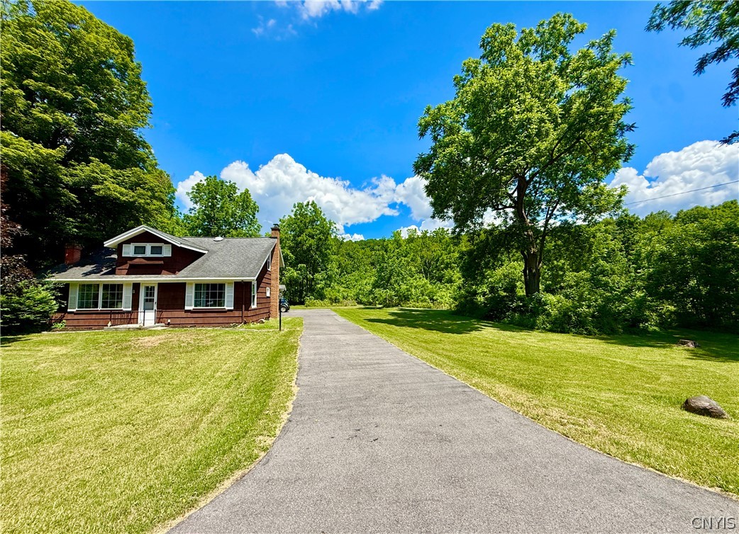 4044 Cedarvale Road Onondaga, NY 13215 - Photo 3 of 41