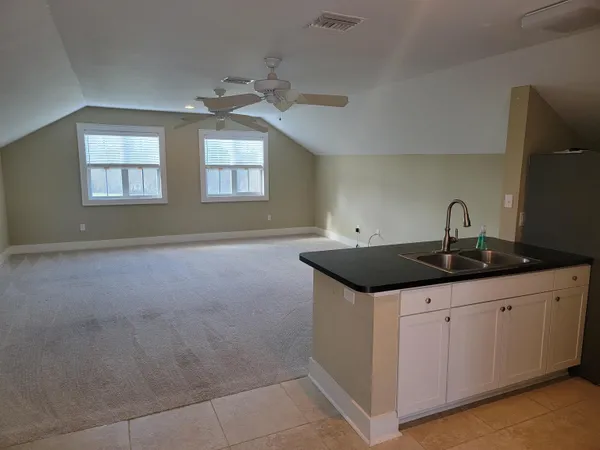 $1,300 | 3060 Dickinson Drive, Tallahassee, FL 32311