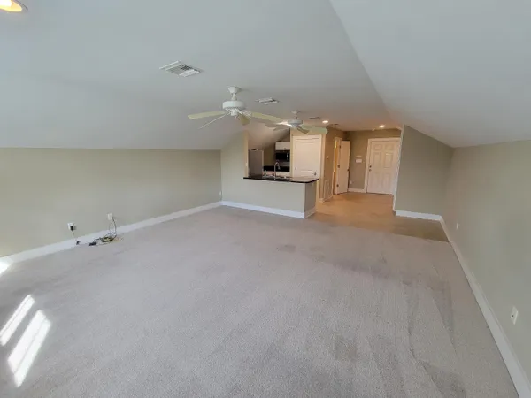 $1,300 | 3060 Dickinson Drive, Tallahassee, FL 32311