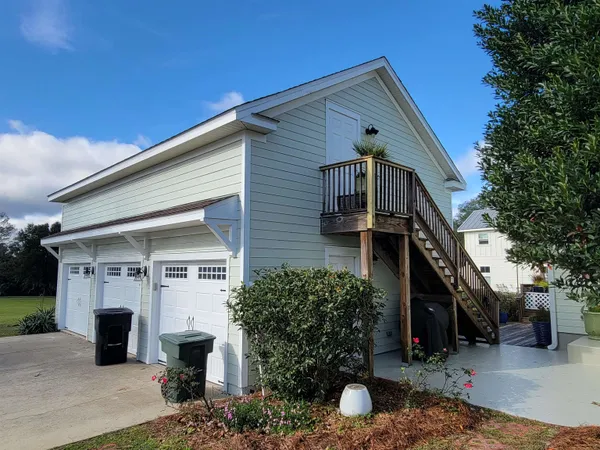 $1,300 | 3060 Dickinson Drive, Tallahassee, FL 32311