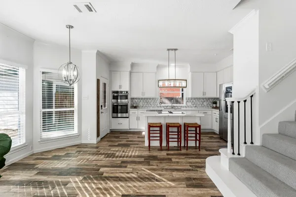 $755,000 | 134 Quiet Oak Circle, The Woodlands, TX 77381