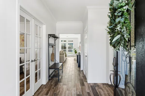 $755,000 | 134 Quiet Oak Circle, The Woodlands, TX 77381
