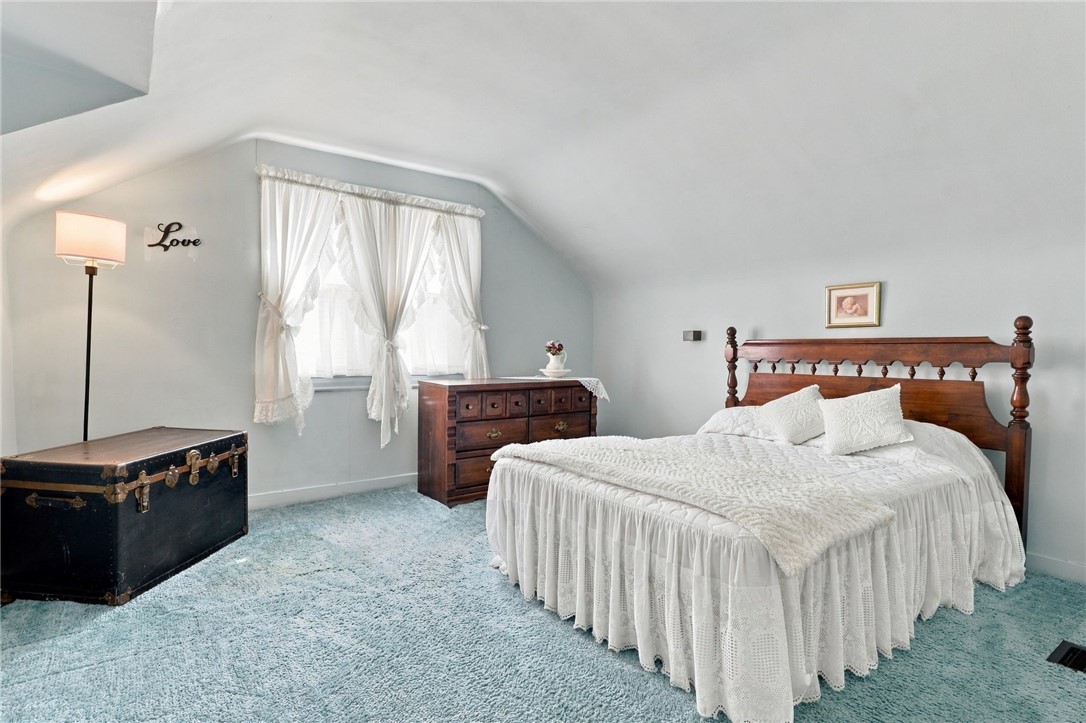 123 Chesterton Road Greece, NY 14626 - Photo 16 of 34 Gallery Image 16